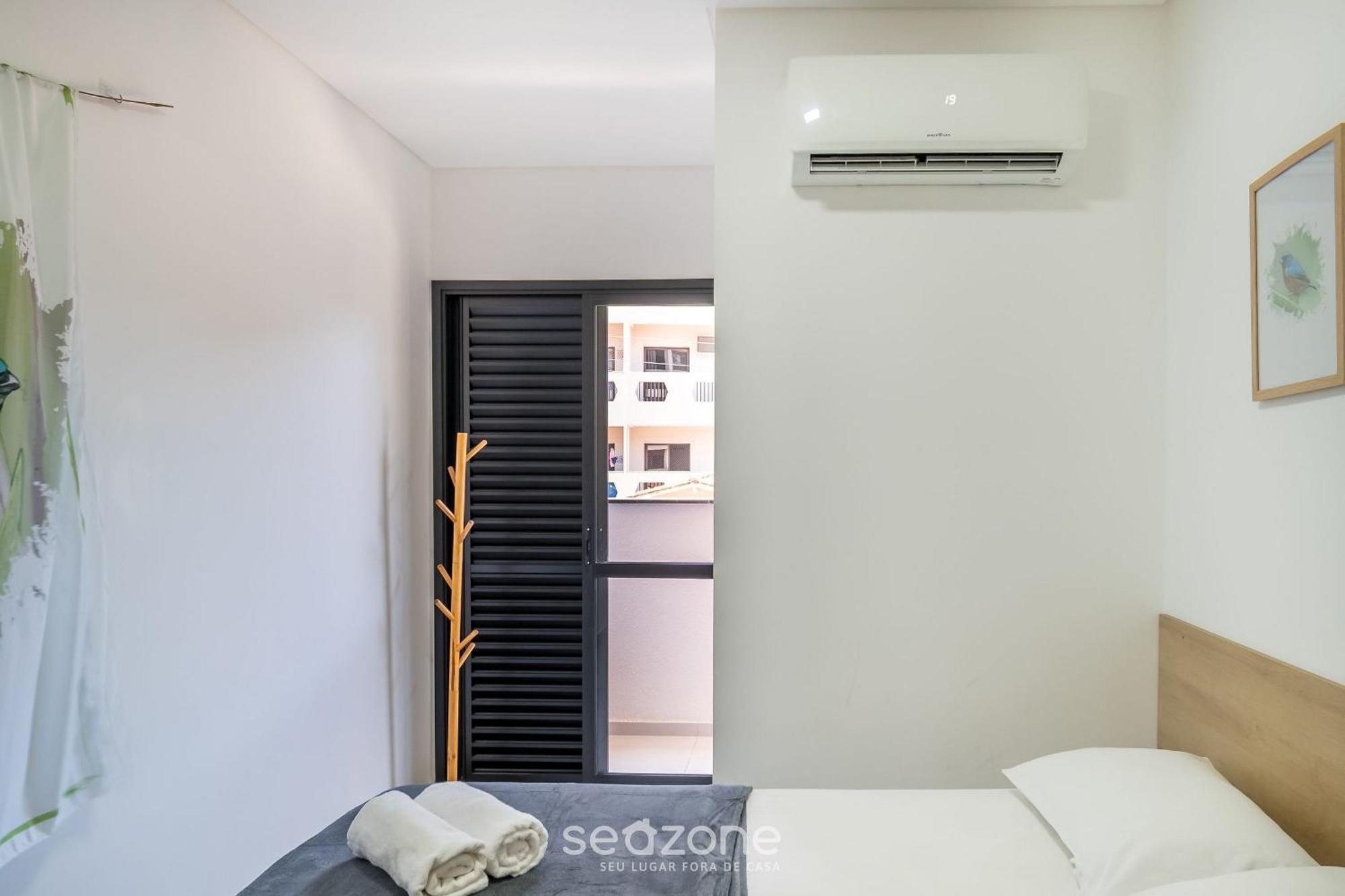Apartamento Apto C/ Churrasqueira 450m Da Pha0023